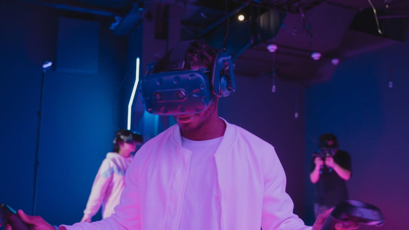 The role of ar and vr in shaping next gen experiences