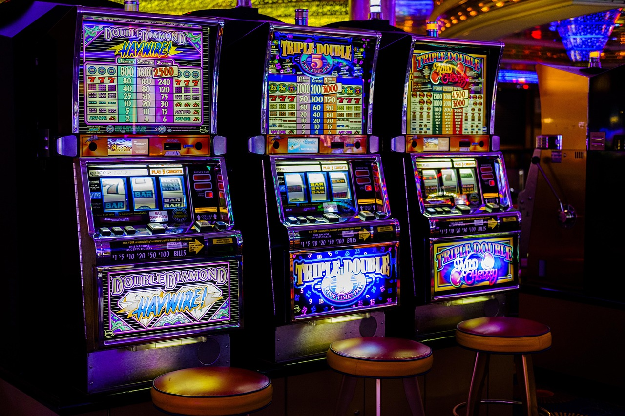 Slots vs other casino games what really sets them apart