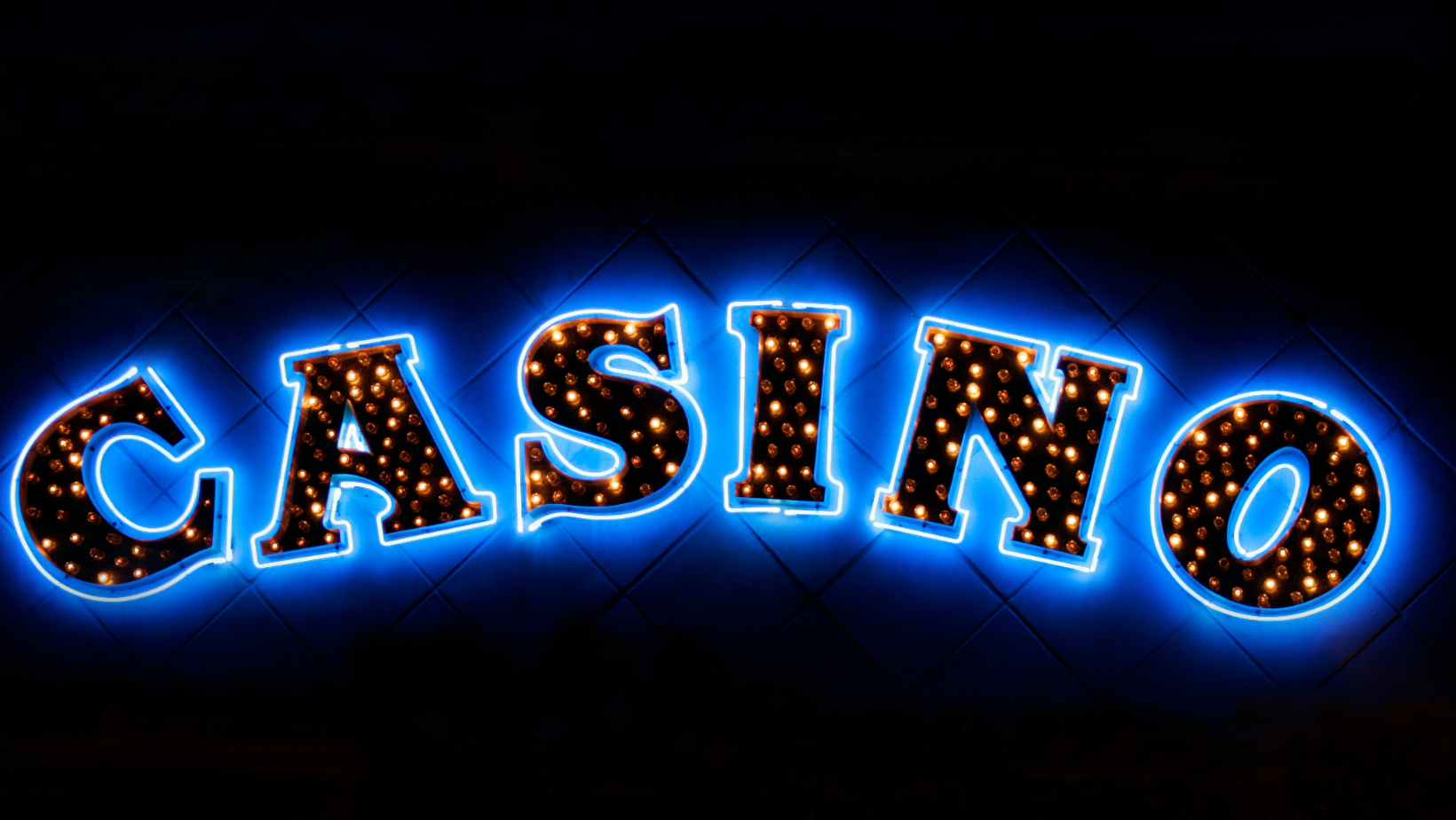 Smart chat algorithms enhancing casino customer service